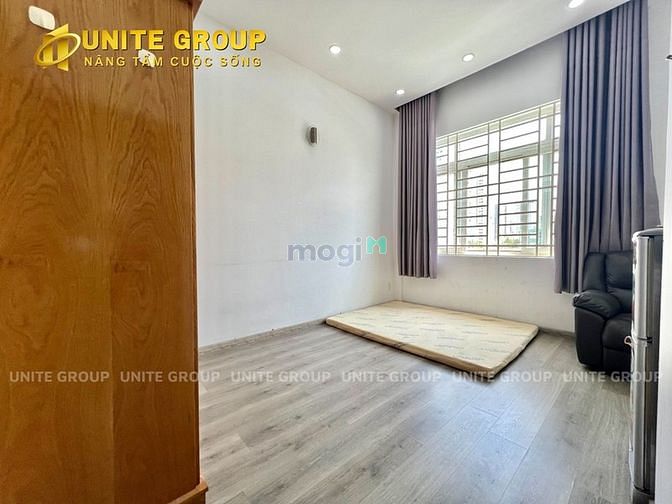 Hình ảnh Ngay làng đại học RMIT , TĐT dể du chuyển Q4 , Q1