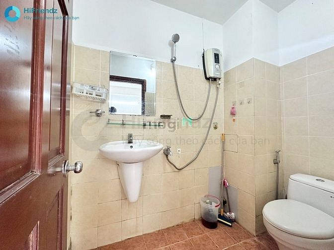 Hình ảnh Studio trống sẵn ngay Lã Xuân Oai, không giới hạn người ở