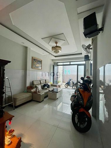 Hình ảnh Nhà 3 Tầng - 4PN Nguyễn Phúc Chu- Tân Bình