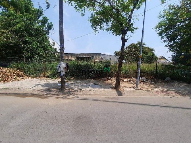 Hình ảnh Bán đất 242m2 giá 11,5 tỷ Đ.Quốc Lộ 13, P. Hiệp Bình Phước, Thủ Đức