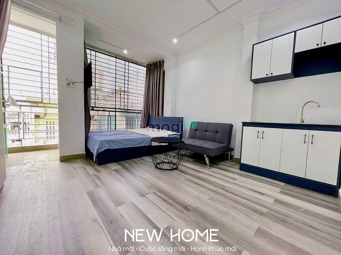 Hình ảnh Studio full nội thất, ban công siêu rộng. Gần chợ 200, ĐH Luật, NTT Q4