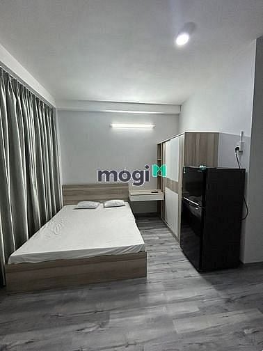 Hình ảnh Cho Thuê Căn Hộ Tách Bếp Ban Công Ngay Hoàng Sa Tân Bình