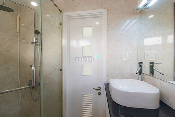 Hình ảnh Mb6623 nạp rút nhanh chóng 2PN_Balcon lớn_Gần CV Lê Văn Tám_Chợ Tân Định
