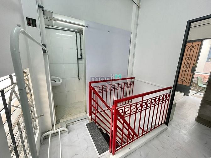 Hình ảnh Nhà Nguyễn Căn_Balcon_Gần UEHcsB_Chợ Hòa Bình_BV An Bình_ĐH KHXHNV