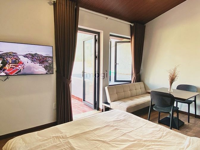 Hình ảnh Căn Hộ Phong Cách Tối Giản Gần Sân Bay
