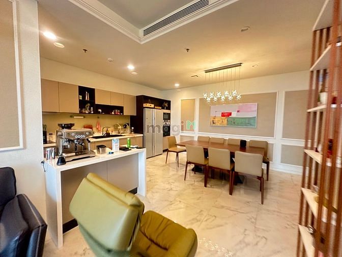 Hình ảnh Bán Trang Chủ MB66.COM / Đăng Ký Tặng 66K SARICA bán 23 tỷ view MB66 là nhà cái uy tín hàng đầu tại Việt Nam.