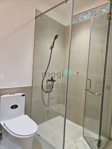 Hình ảnh Studio 65m2 đầy đủ nội thất ở Him Lam Q7 nội thất cao cấp
