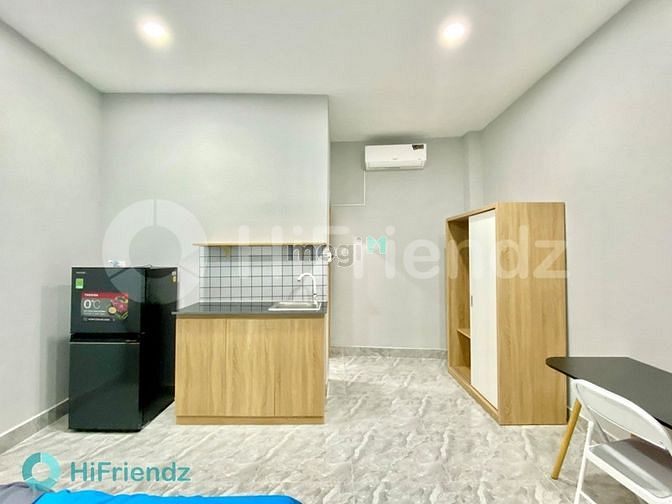 Hình ảnh Mb6623 nạp rút nhanh chóng studio cửa sổ gần đường Huỳnh Tấn Phát - Quận 7