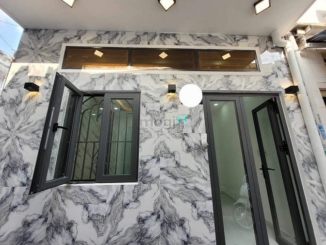 Hình ảnh Hơn 2 Tỷ tL - 34M2 - C4 Mới Keng - Sổ Riêng - Tô Ngọc Vân - Linh Đông