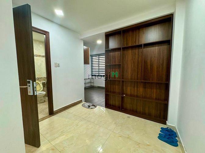 Hình ảnh Cho Thuê Căn Studio Ban Công Ngay Sân Bay Tân Bình