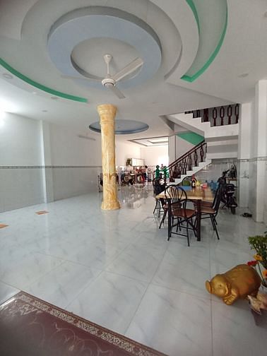 Hình ảnh Cho thuê biệt thự khu tên lửa gần Aeon 8*20m hai lầu