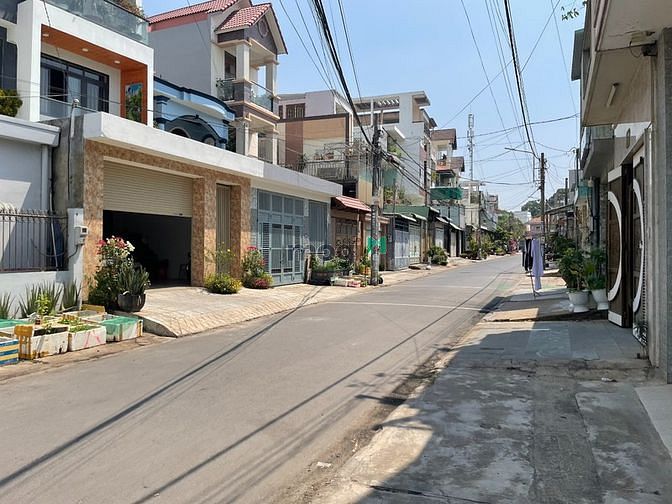 Hình ảnh Cần bán lô đất thổ cư vuông vức dt 170m2 ngang 7m mt đg xe hơi Tp. BH