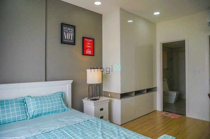 Hình ảnh Kẹt vốn bán gấp CC Gold View Q4,80m2,SHR, 2 tỉ 250