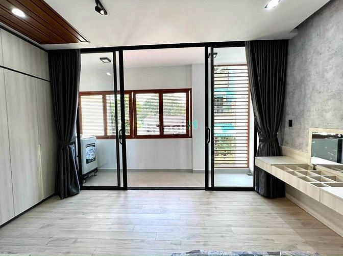 Hình ảnh Cho Thuê Căn Hộ Cao Cấp Mới Hoàn Thiện Bao Phí Gần Cầu Công Lý Q3