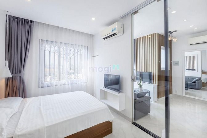 Hình ảnh Siêu Phẩm Căn Hộ 1PN 45m2 Phí Full Service Khu Phan Xích Long PN