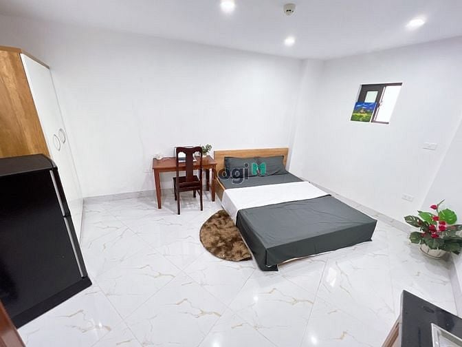 Hình ảnh Cho thuê phòng đẹp mới mặt phố Trần Cung  20m2