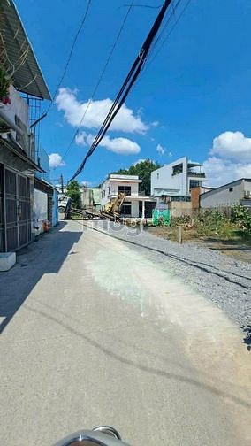 Hình ảnh Bán Đất Thổ cư -80m2-Rộng 6m-gần Đặng Thúc Vịnh-Hẻm ô tô