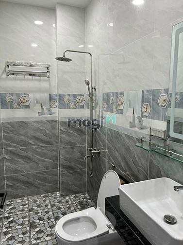 Hình ảnh Cho thuê tòa nhà 228/3A Nguyễn Đình Chiểu P.5 Quận 3