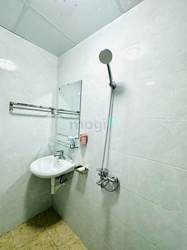 Hình ảnh Mb6623 nạp rút nhanh chóng đẹp ban công thoáng phố Trần Cung 20m2