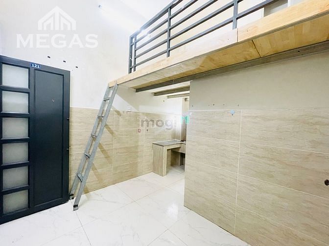 Hình ảnh Cho Thuê Căn Hộ Có Gác Thang Máy Ngay Cộng Hòa Tiện Nghi