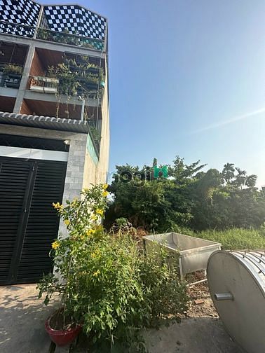 Hình ảnh Đất hiếm mặt đường dự phóng 30m (4x23m)