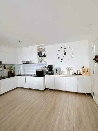 Hình ảnh Bán gấp cc Melody Quận Tân Phú Diện tích 73m2, 2pn, full nội thất SHR