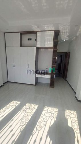 Hình ảnh QUẬN 11, nhà mới nội thất nhập khẩu - ĐƯỜNG XE TẢI TRÁNH SÁT MẶT TIỀN