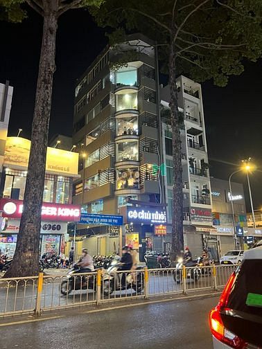 Hình ảnh Cho Thuê 2 mặt tiền Nguyễn Tri Phương, Q.10