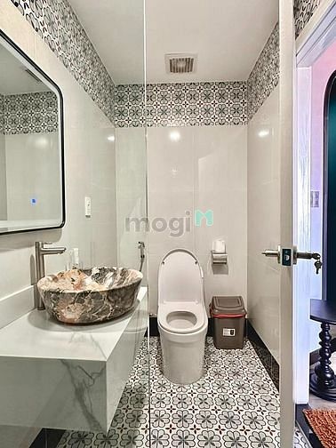 Hình ảnh Khai trương CHDV mới nhất full nội thất tại Q3