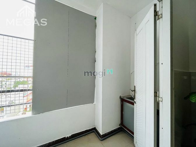 Hình ảnh Căn Hộ Ban Công Riêng - Full Nội Thất Ngay Lũy Bán Bích - Hòa Bình