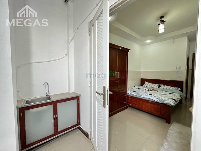 Hình ảnh Căn Hộ Ban Công Riêng - Full Nội Thất Ngay Lũy Bán Bích - Hòa Bình