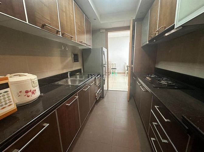 Hình ảnh Bân gấp CC Saigon Pearl,Q.BT,90m2,SHR,2PN,view đẹp,full nội thất