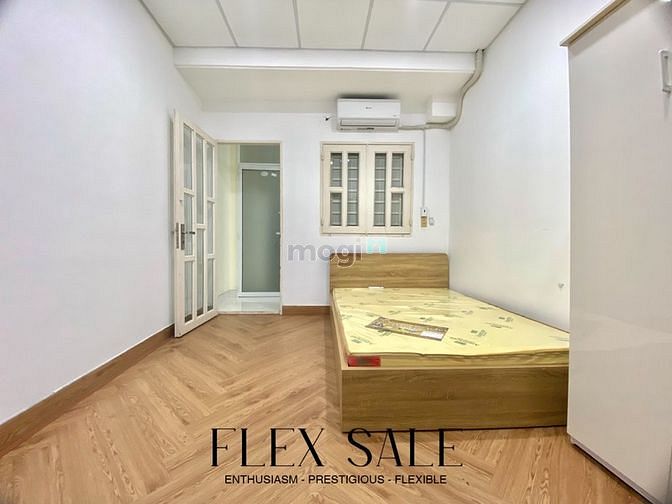 Hình ảnh Căn Hộ Tách Bếp Có Ban Công Thoáng Mát Đón Sáng Tốt Đủ Nội Thất