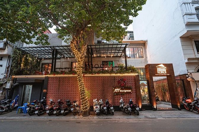 Hình ảnh Cho thuê biệt thự mặt phố Bùi Thị Xuân - gần vincom Bà Triệu