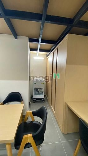 Hình ảnh Mb6623 nạp rút nhanh chóng Ban Công Thang máy có dạng studio và có gác Quận 4.
