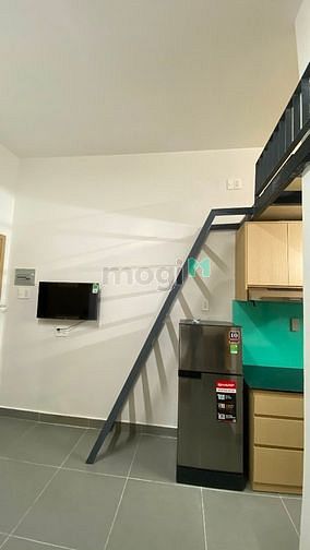 Hình ảnh Mb6623 nạp rút nhanh chóng Ban Công Thang máy có dạng studio và có gác Quận 4.