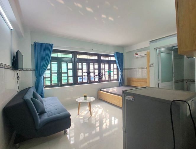 Hình ảnh Studio cửa sổ lớn - đủ nội thất - ngay Sân Bay Tân Sơn Nhất