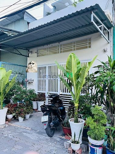 Hình ảnh NGỘP Mặt tiền Gò Ô Môi Phú Thuận Quận 7. 150m2
