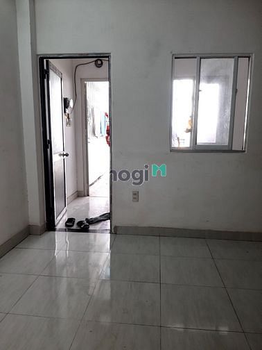 Hình ảnh Phòng máy lạnh wc riêng Điện Biên Phủ 3,7tr