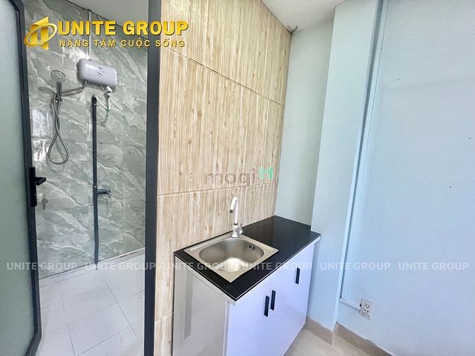 Hình ảnh STUDIO cửa sổ to nội thất như hình quận 1