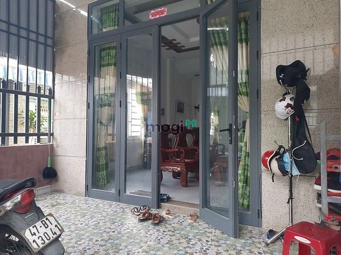 Hình ảnh Cho thuê nhà 2 tầng 3Pn kiệt Lạc Long Quân