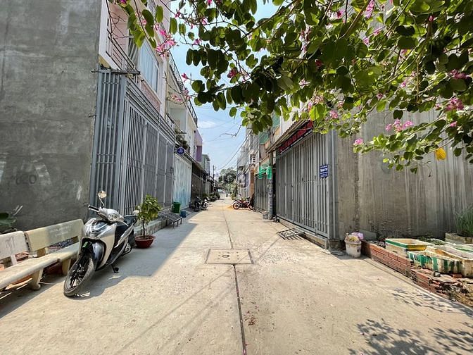 Hình ảnh Đất Thổ Cư Ngã Tư Ga quận 12 sổ riêng