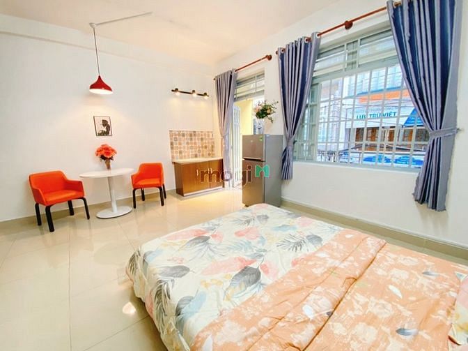 Hình ảnh Studio ban công - đầy đủ nội thất - gần Etown Cộng Hòa