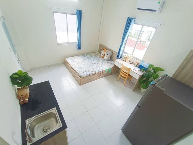 Hình ảnh Trống Sẵn Studio Cửa Sổ Lớn Ngay Sân Bay Tân Sơn Nhất Quận Tân Bình