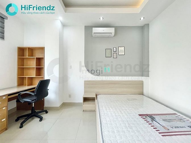 Hình ảnh CĂN HỘ MINI 35m2 thiết kế hiện đại có ban công, cửa sổ lớn