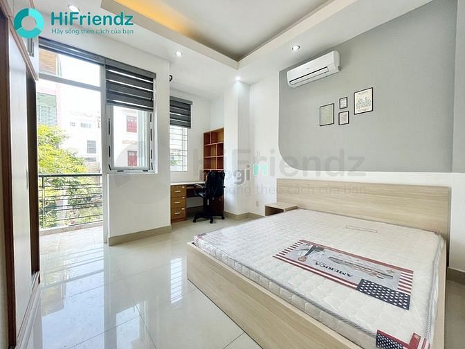 Hình ảnh CĂN HỘ MINI 35m2 thiết kế hiện đại có ban công, cửa sổ lớn