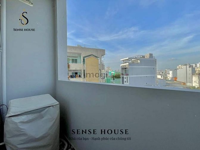 Hình ảnh Duplex bancol máy giặt riêng - Ngay gần đầm sen . Có thang máy