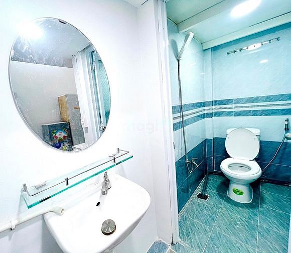 Hình ảnh Có Ngay Duplex Cửa Sổ Lớn Gần Chợ Hoàng Hoa Thám Quận Tân Bình
