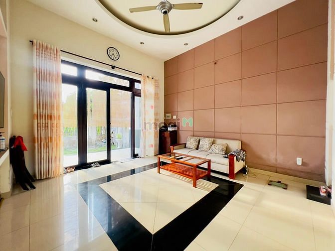 Hình ảnh Bán gấp biệt thự bà điểm hóc môn 200m2 chỉ còn 9 tỷ
