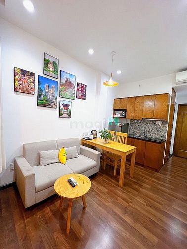 Hình ảnh Căn Hộ Dịch Vụ Ban Công Cửa Sổ Full Nội Thất Ngay Sân Bay Tân Bình